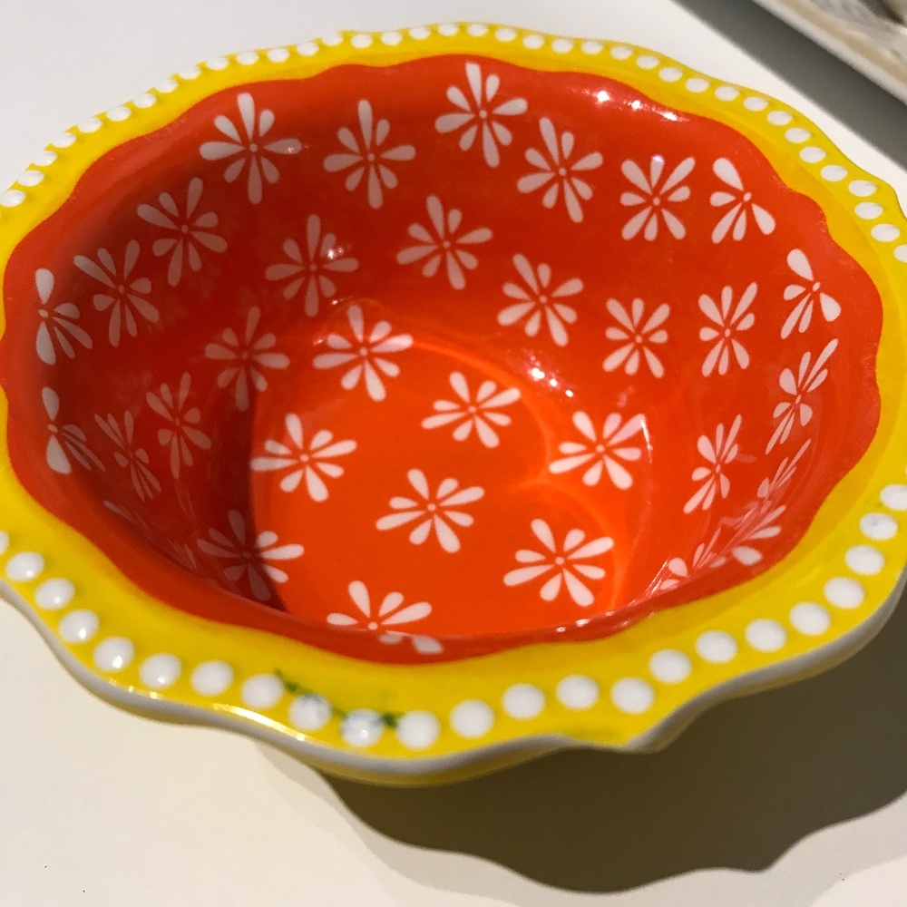 They Pioneer Woman 25% Off Sauce Bowl NEW ITEM FINAL SALE